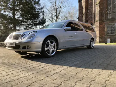 Gloria. Zakład pogrzebowy